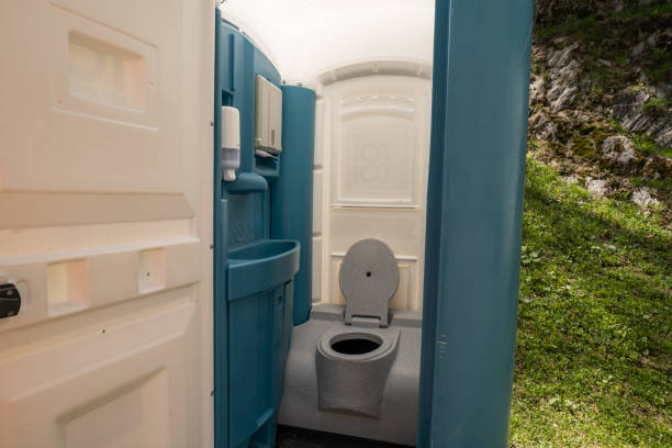 Best Porta potty delivery and setup  in Sonoma, CA
